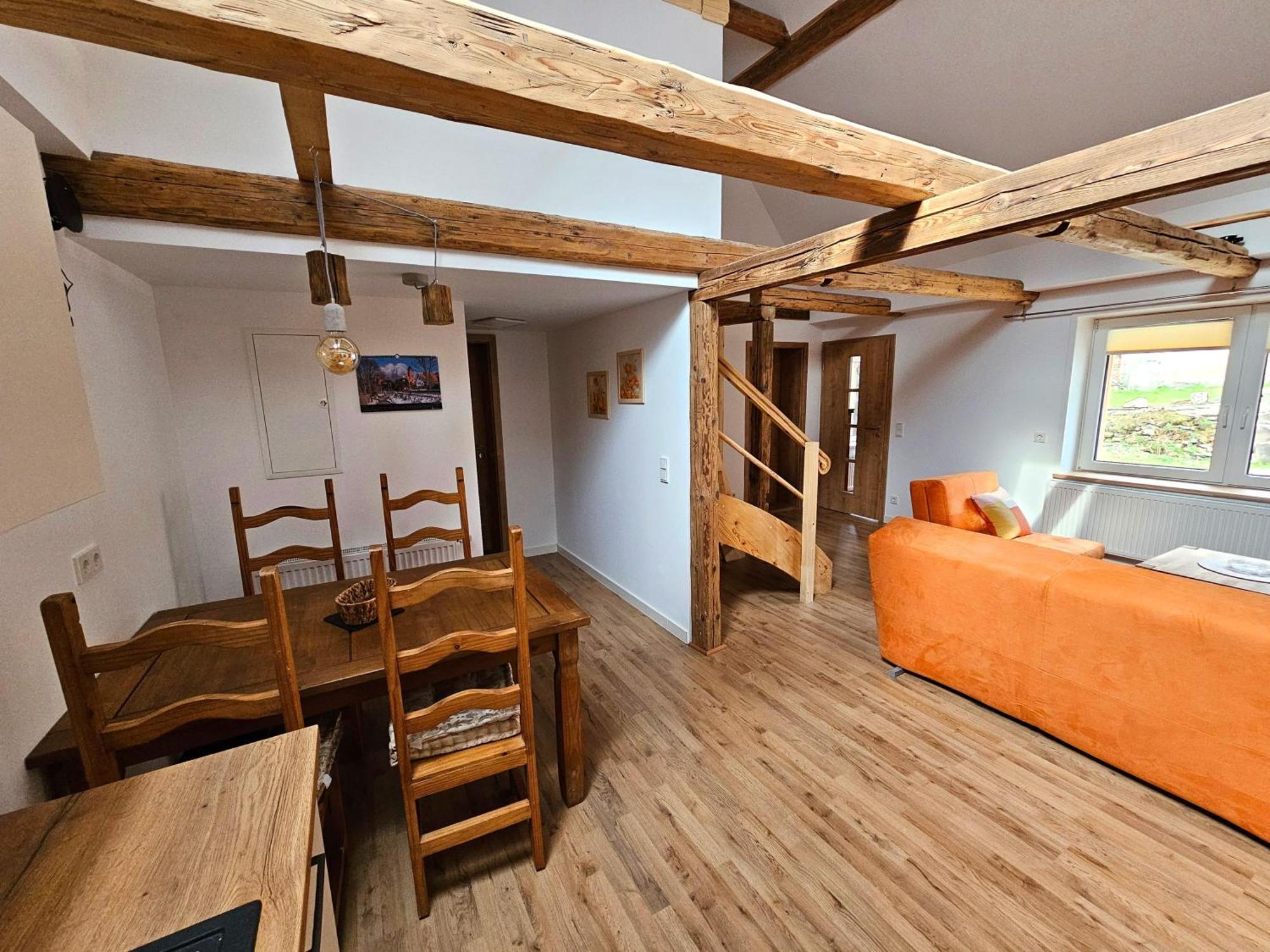 Kleine Bergstrasse 2 - Haus 2 Tanne